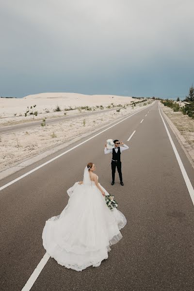 Fotografo di matrimoni Le Thanh Hung (leehungstudio). Foto del 15 marzo 2021