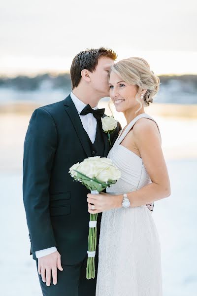 Fotógrafo de casamento Jenny Öhman (jennyohman). Foto de 30 de março 2019