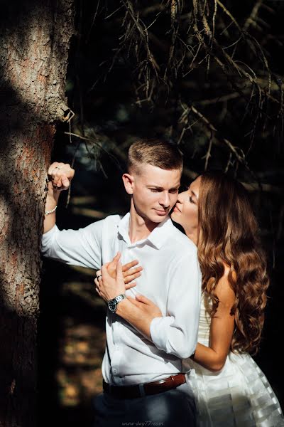 Photographe de mariage Denis Suvorov (day77). Photo du 14 septembre 2017