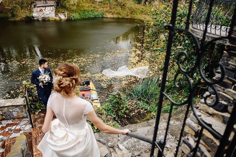 Wedding photographer Ilya Antokhin (ilyaantokhin). Photo of 12 October 2018