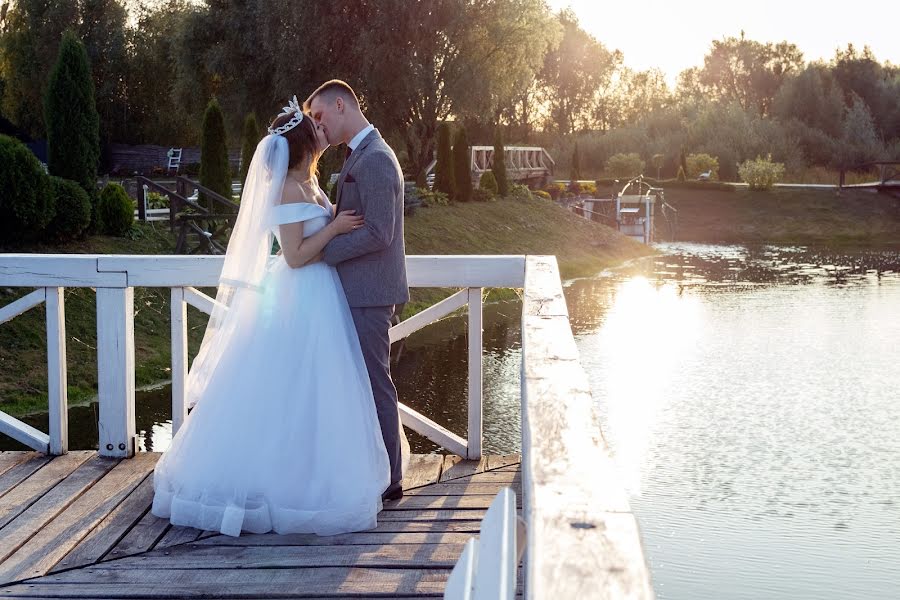 Wedding photographer Aleksandr Konov (konov). Photo of 17 October 2020