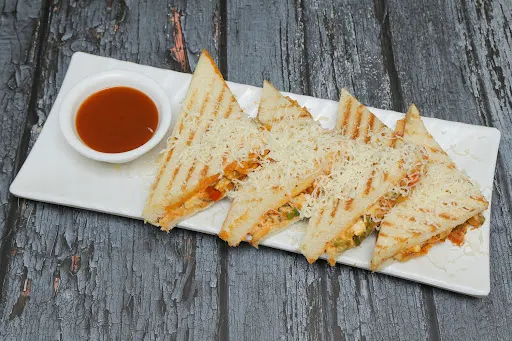 Classic Chilli And Cheese Sandwich