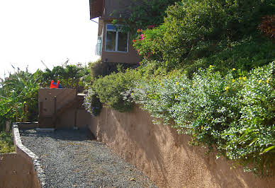 House with terrace 2