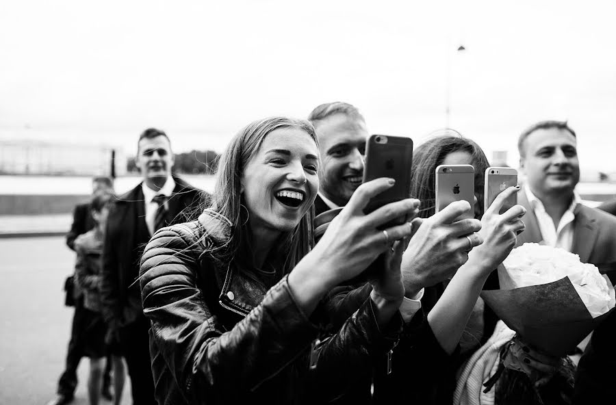 Fotografer pernikahan Aglaya Zhuravleva (shadoof). Foto tanggal 19 September 2016