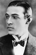 Rudolph Valentino wore black eyeliner placed along his lash line.