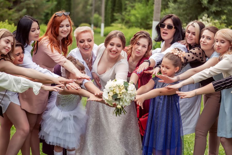 Fotografer pernikahan Lyudmila Bocharova (bocharova). Foto tanggal 23 Juli 2021