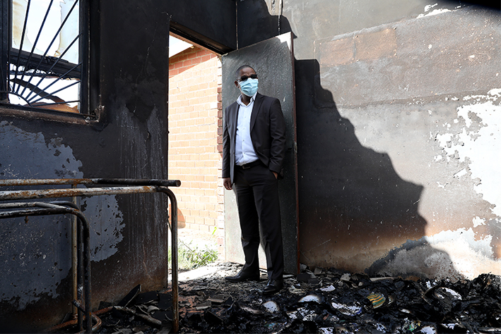 KZN education MEC Kwazi Mshengu visited Mzuvele High school in KwaMashu, north of Durban. The school was set on fire on Saturday