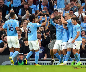 Manchester City speelt Manchester United al voor de rust zoek, Haaland maakt derde hattrick op rij in Etihad Stadium