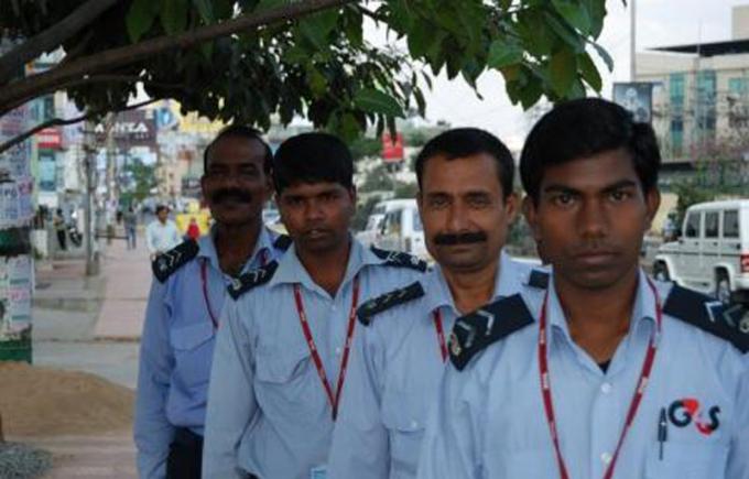 Four Bengaluru security guards take steps to easing a pedestrian nightmare