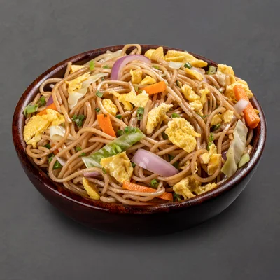 Egg Hakka Noodles - Full (1000 Ml)