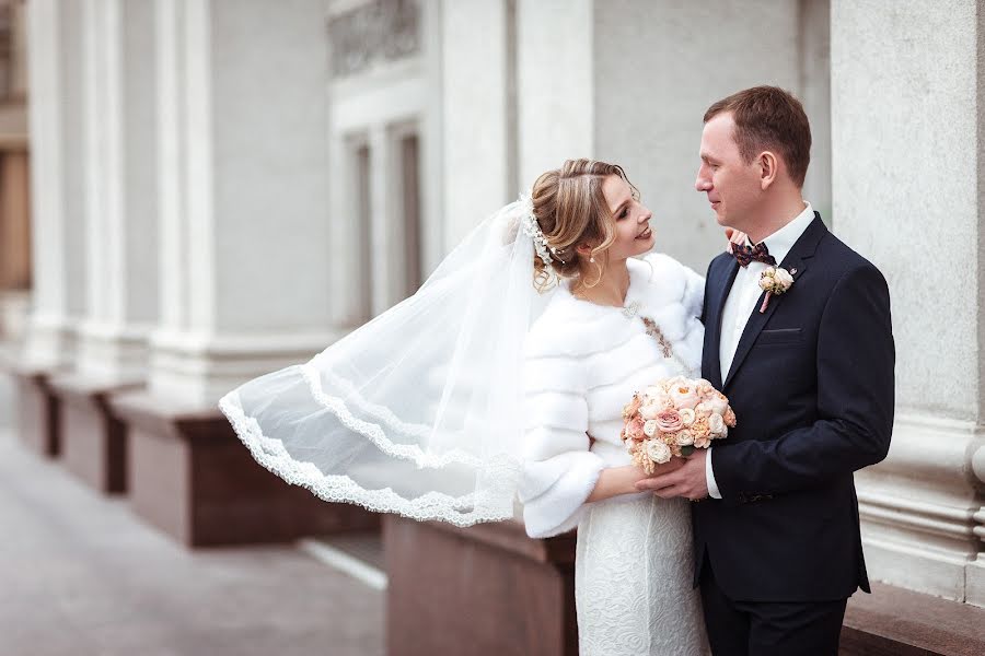 Wedding photographer Elena Duvanova (duvanova). Photo of 17 June 2019