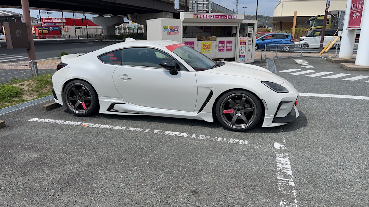 GR86のBRZカウさんが投稿したカスタム事例の投稿画像1枚目