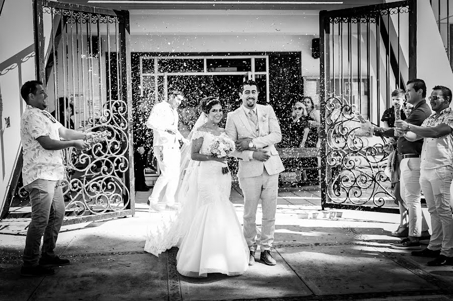 Wedding photographer José Octavio Lizárraga (octaviolizarraga). Photo of 12 April 2019