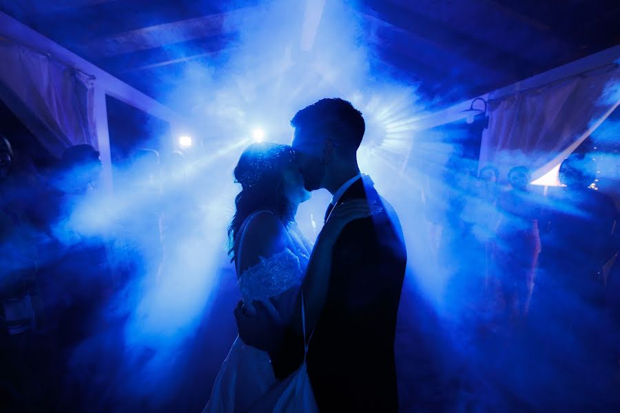 Fotografo di matrimoni Luigi Parisi (parisi). Foto del 10 aprile