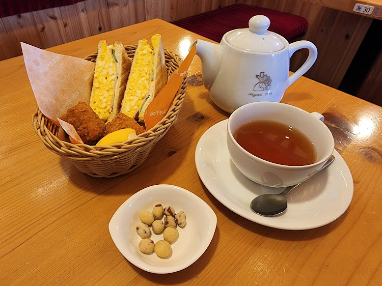 ヤリスの石巻ドライブ🎶🚗💨🎶&カメ活📸・食べるの大好き😋🍴💕・イオンモール大好き・アラフォー・不良中年に関するカスタム事例の投稿画像12枚目