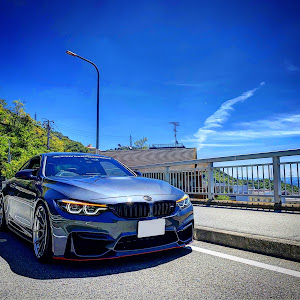 M4 クーペ