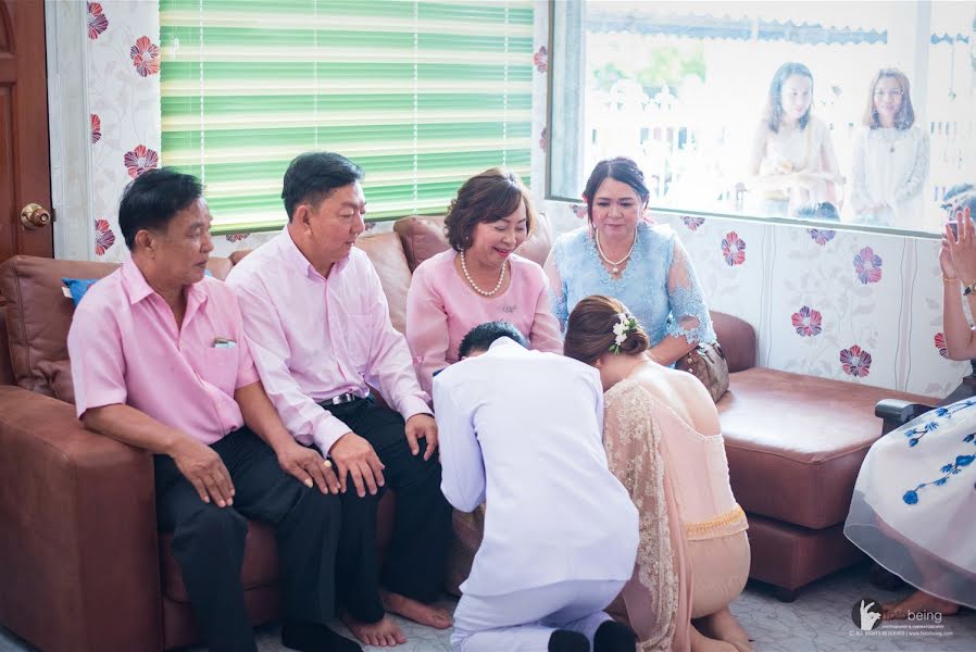 Fotógrafo de bodas Jugkapun Rakmit (fotobeing). Foto del 2 de marzo 2022