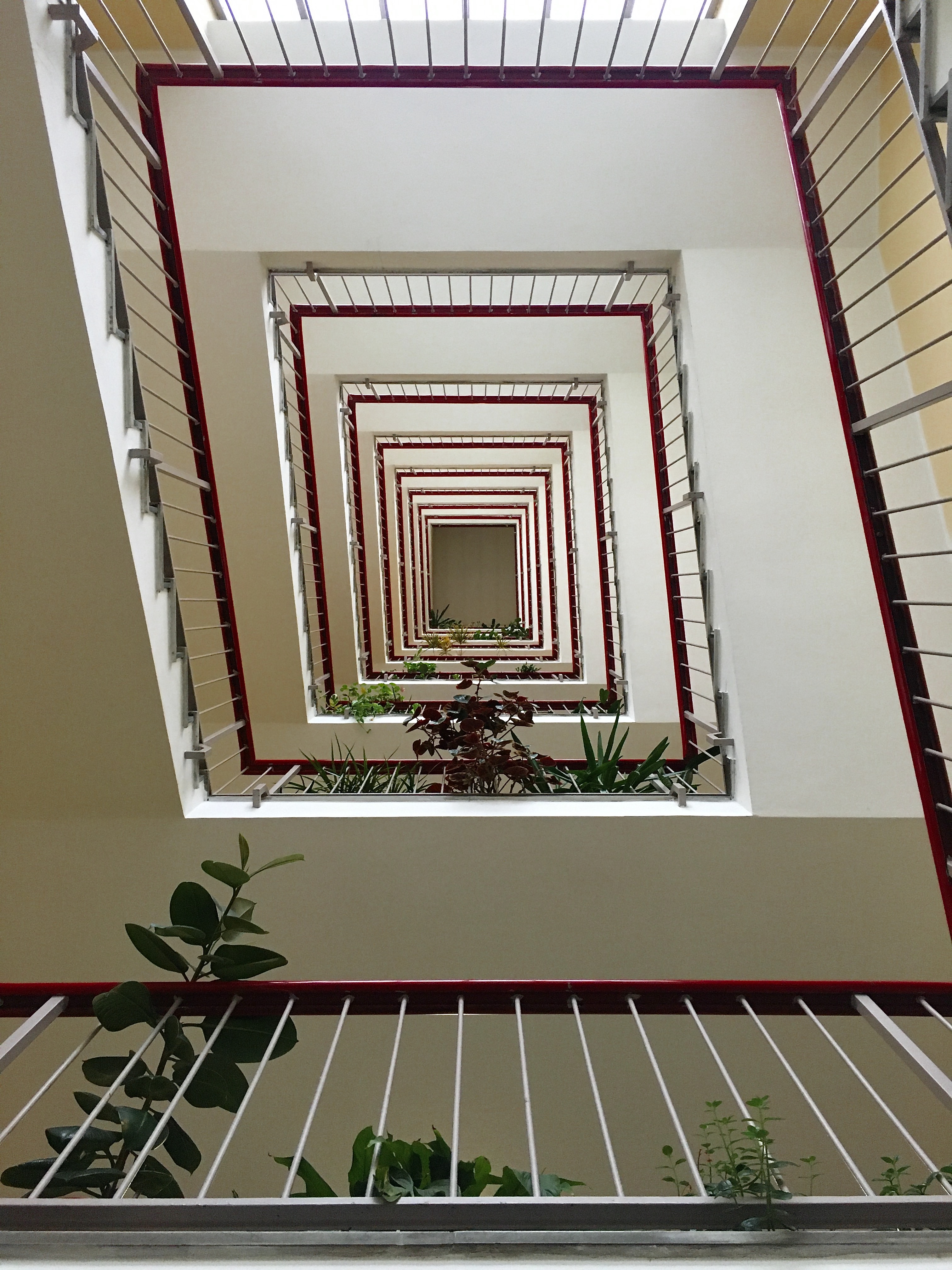 hypnotic stairs di -Sara-