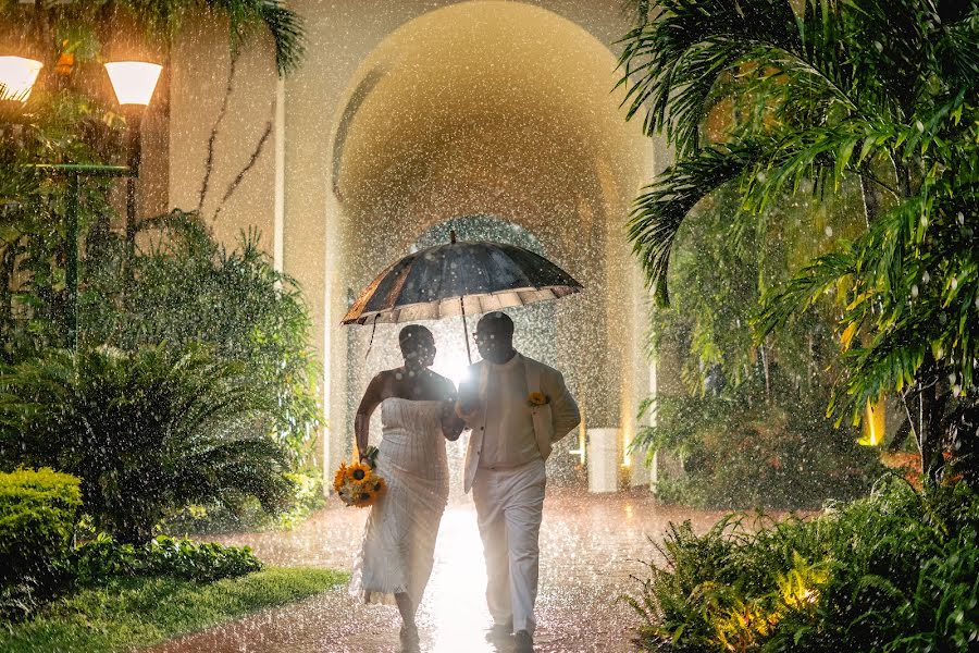 Fotógrafo de bodas Juan Carlos Villa (owlstorys). Foto del 21 de julio 2023