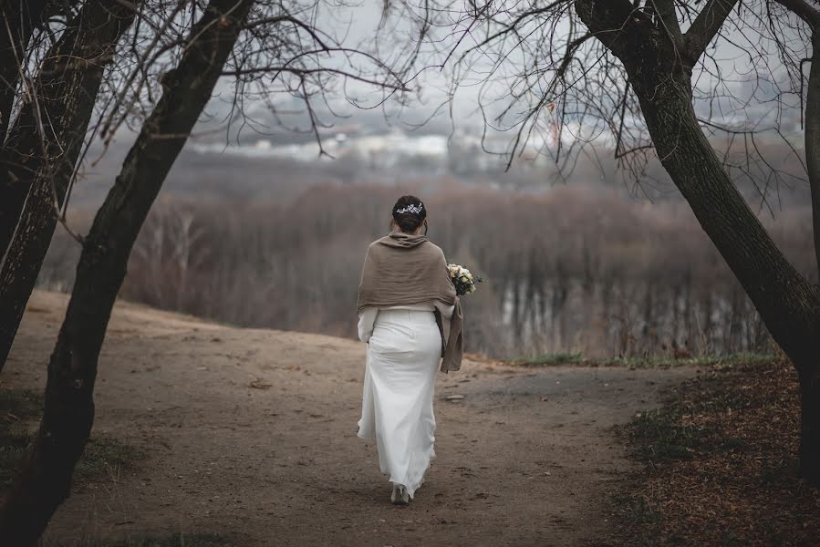 Wedding photographer Elena Oskina (oskina). Photo of 14 November 2022