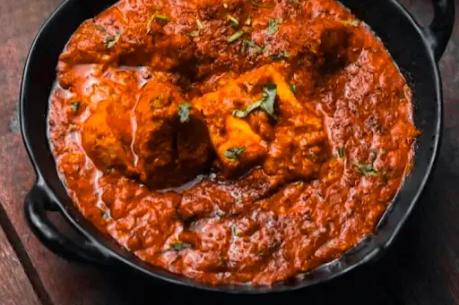 Paneer Tawa Masala [Serves 1-2]