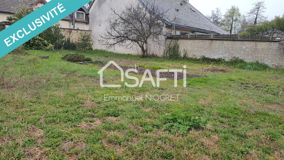 Vente terrain  727 m² à Mirebeau-sur-Bèze (21310), 149 000 €