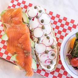 Landwer's Smoked Salmon Sandwich