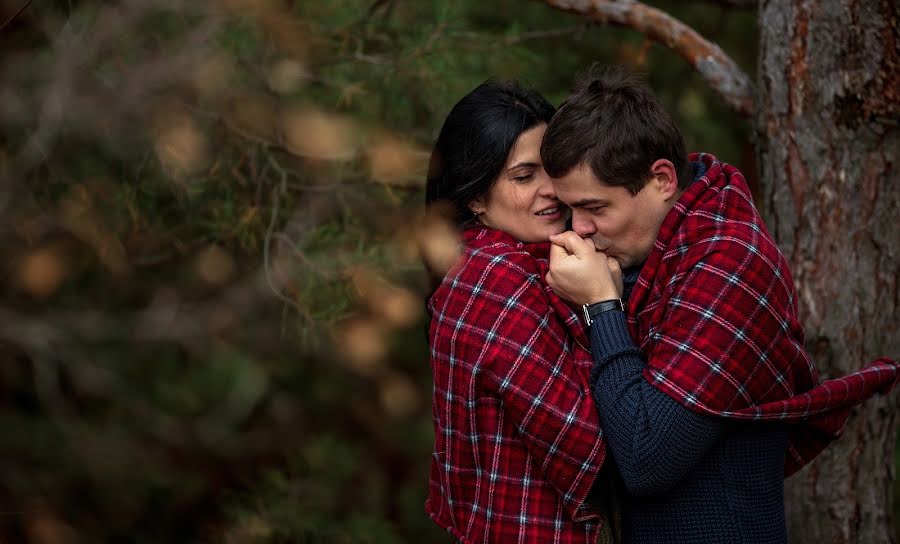 Fotógrafo de casamento Nikolay Rogozin (rogozinnikolay). Foto de 9 de fevereiro 2019