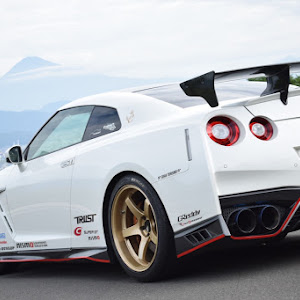 NISSAN GT-R R35