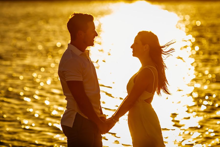 Wedding photographer Mariano Hotto (marianohotto). Photo of 1 February 2018