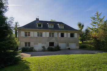 maison à Charbonnières-les-Bains (69)