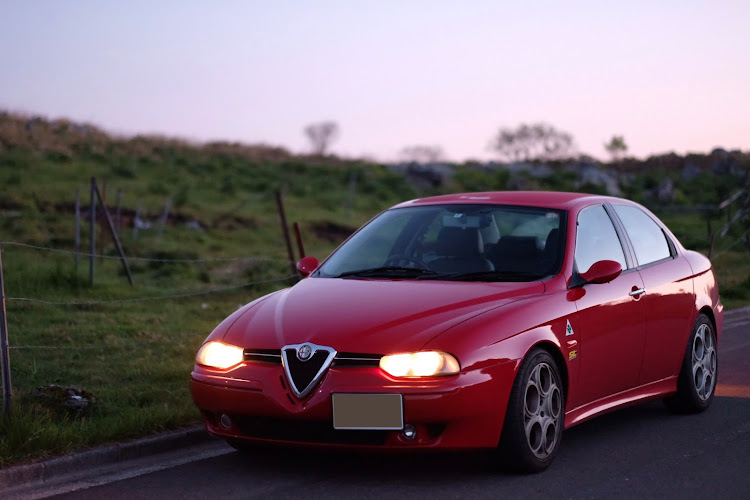 156のアルファロメオ・#アルファロメオ・四国カルスト・四国自動車博物館・高知県に関するカスタム事例の投稿画像1枚目