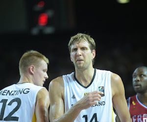 Dirk Nowitzki retourne à l'infirmerie