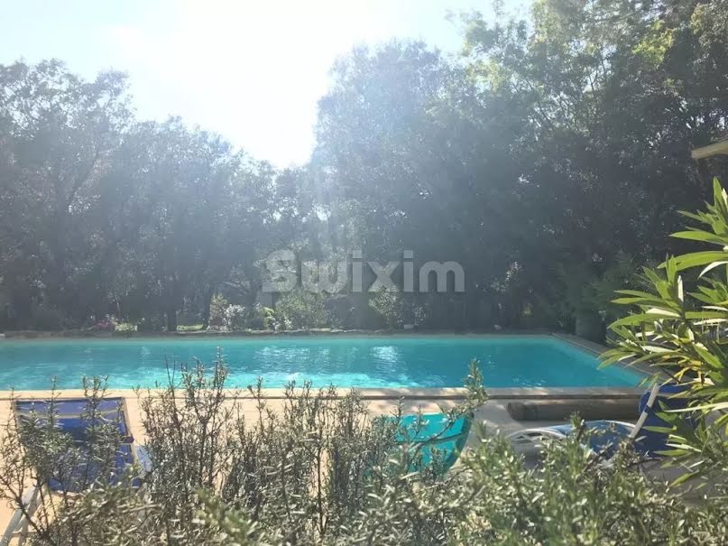 Vente villa 7 pièces 320 m² à Salon-de-Provence (13300), 1 500 000 €