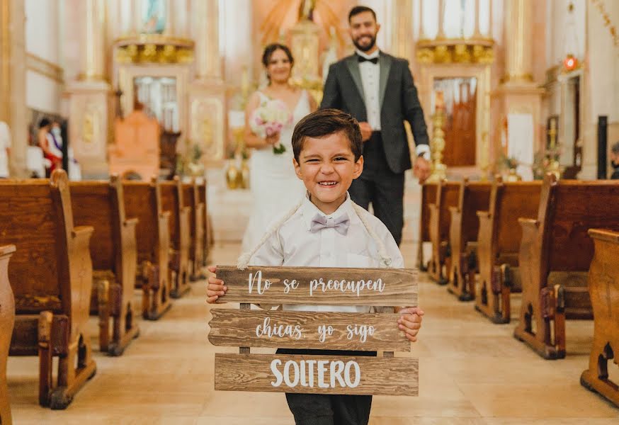 Fotógrafo de casamento Israel Giron (israelgiron1985). Foto de 1 de junho 2023