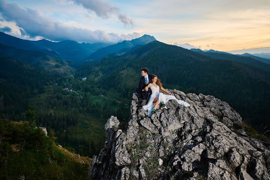 Wedding photographer Paweł Tusiński (artiso). Photo of 4 January 2022