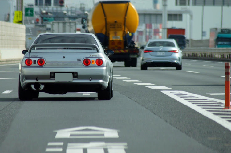 スカイライン GT-Rのいつもイイネ&コメントありがとうございます🙇‍♂️・10月もよろしくお願いします・日本ツラ百選・朝のお茶会🍵☕️・morning driveに関するカスタム事例の投稿画像18枚目