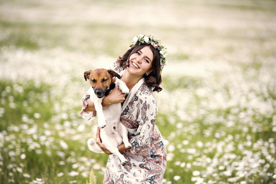 Jurufoto perkahwinan Andrey Tatarashvili (andriaphotograph). Foto pada 25 Jun 2019