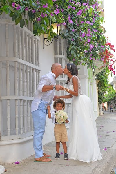 Fotógrafo de bodas Denix Canacue (canacue). Foto del 9 de enero 2016