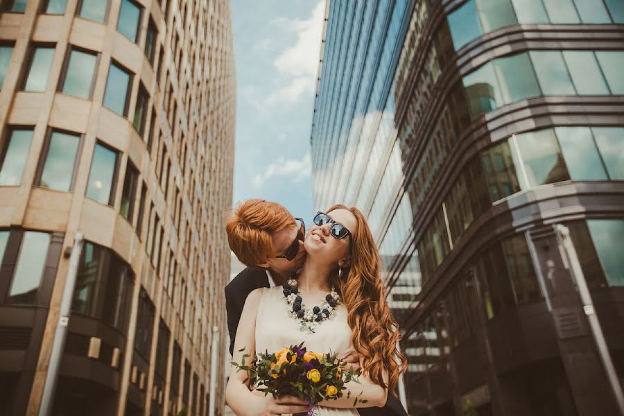 Wedding photographer Aleksey Bronshteyn (longboot). Photo of 17 June 2013