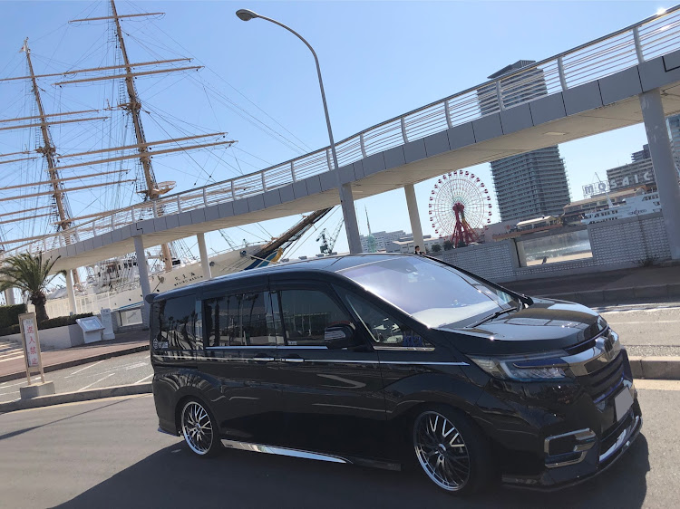 ステップワゴンのコロナが早く終息しますように・あとひと踏ん張り・神戸どうぶつ王国・ポートタワーコラボに関するカスタム事例の投稿画像2枚目