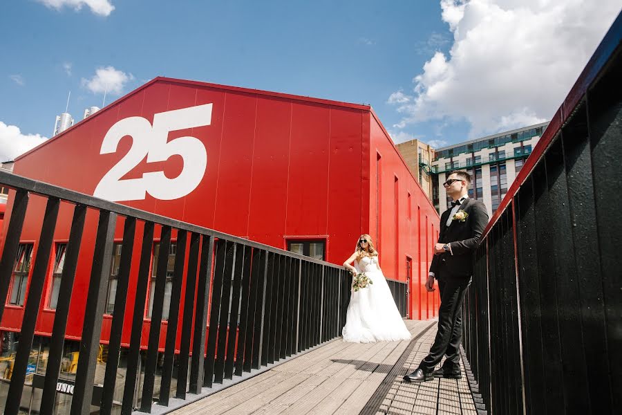 Photographe de mariage Dmitriy Pustovalov (pustovalovdima). Photo du 27 août 2018