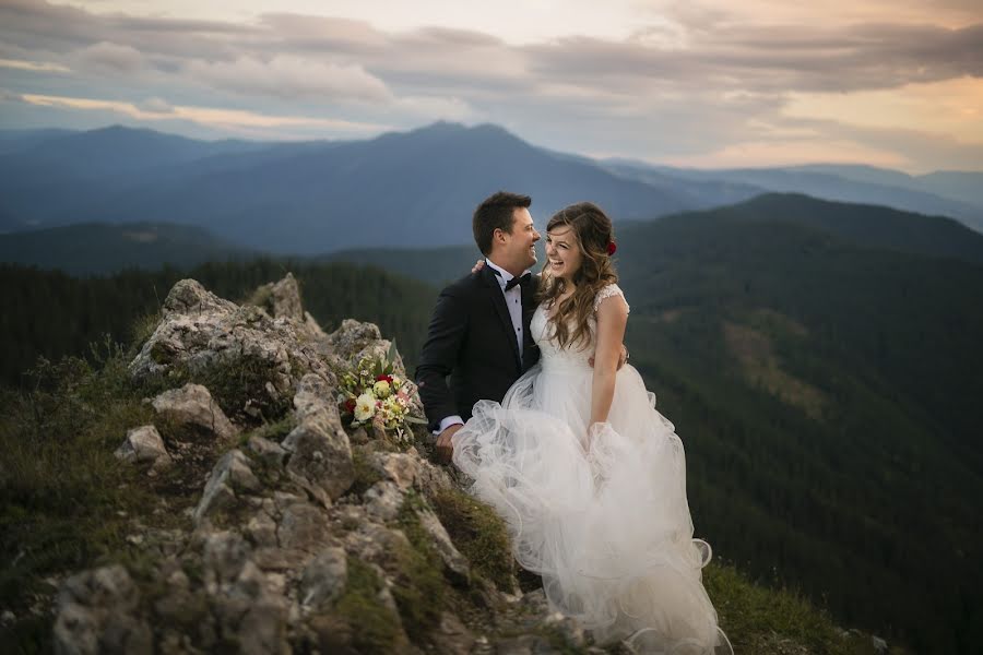 Fotógrafo de casamento Cimpan Nicolae Catalin (catalincimpan). Foto de 16 de setembro 2016