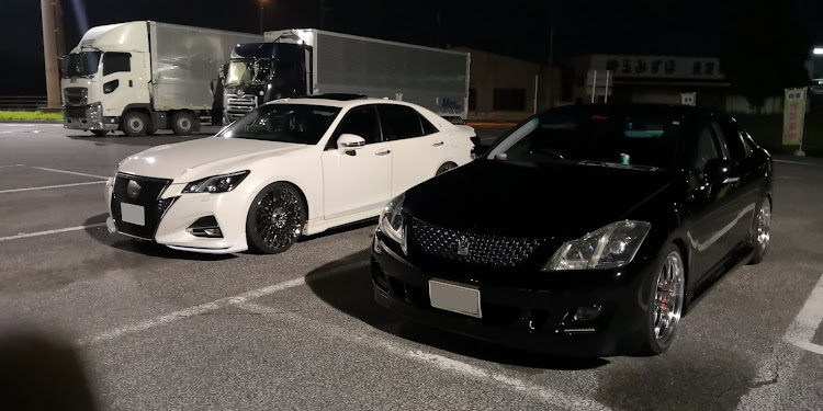 クラウンアスリートのクラウン・ドライブ・Infinity self-satisfactionに関するカスタム事例の投稿画像1枚目