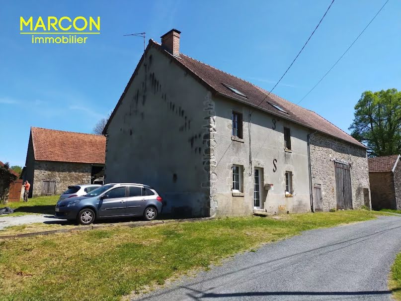 Vente maison 6 pièces 150 m² à Saint-Maurice-la-Souterraine (23300), 140 400 €