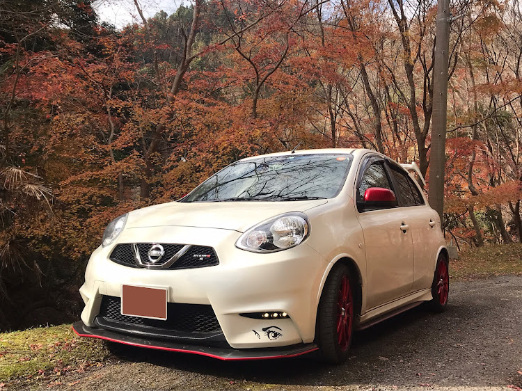 マーチの『ホットハッチ』で行こうぜぇ🔥・紅葉を求めてパート2に関するカスタム事例の投稿画像3枚目