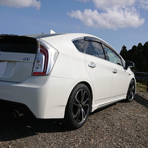 プリウス ZVW30