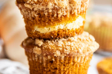 Pumpkin Cream Cheese Muffins