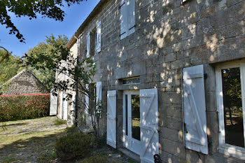 maison à Peyrelevade (19)