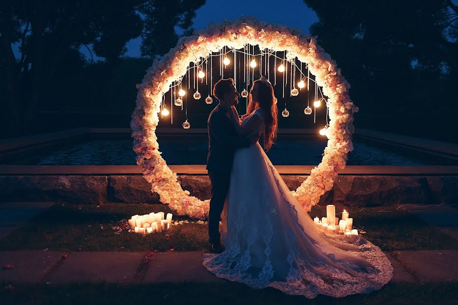 Fotógrafo de casamento Olesya Sapicheva (sapicheva). Foto de 17 de junho 2018